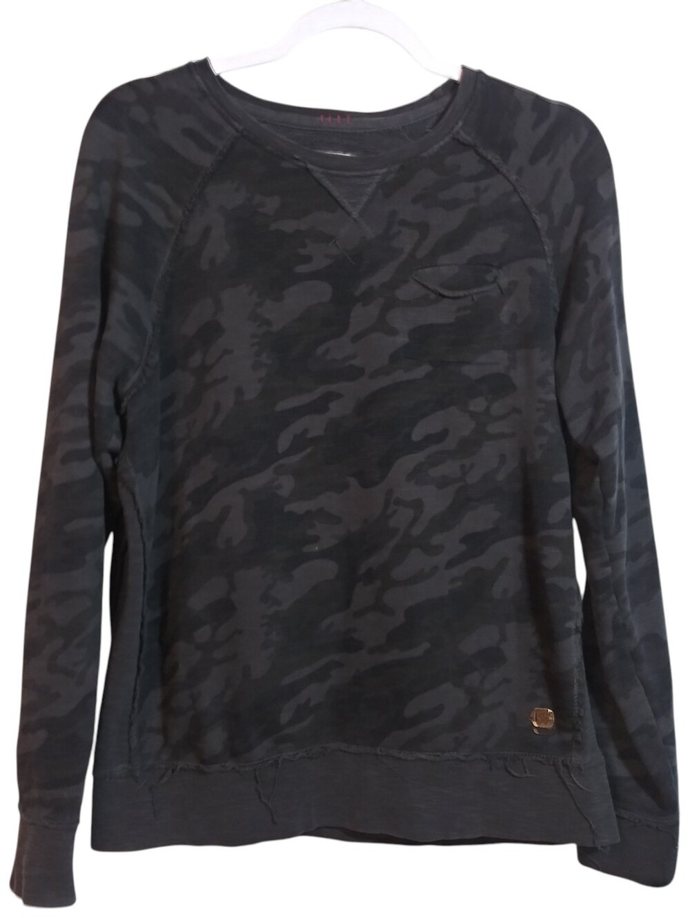 Urban Outfitters x 40weft Camo Blue Men Crew Neck Distressed Sweatshirt Size L